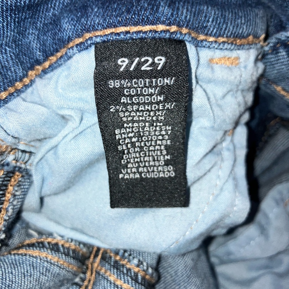 High Rise Distressed Skinny Jeans Size 9 - Picture 6 of 6